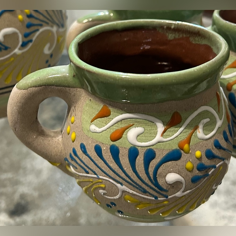 Hand painted  Mexican Clay Pitcher and Cups .Set of 7 - Picture 5 of 9